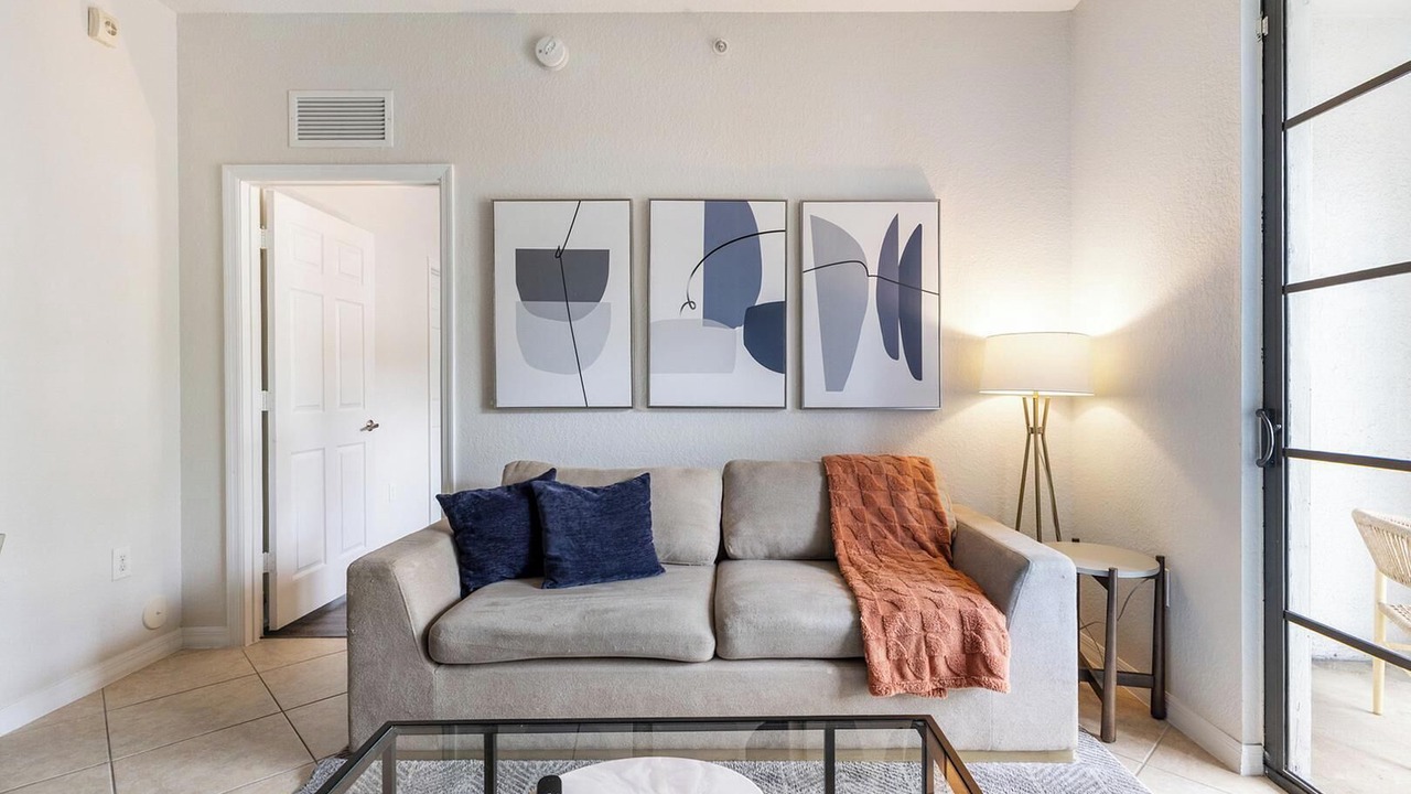 Photo of Livingroom in Miramar
