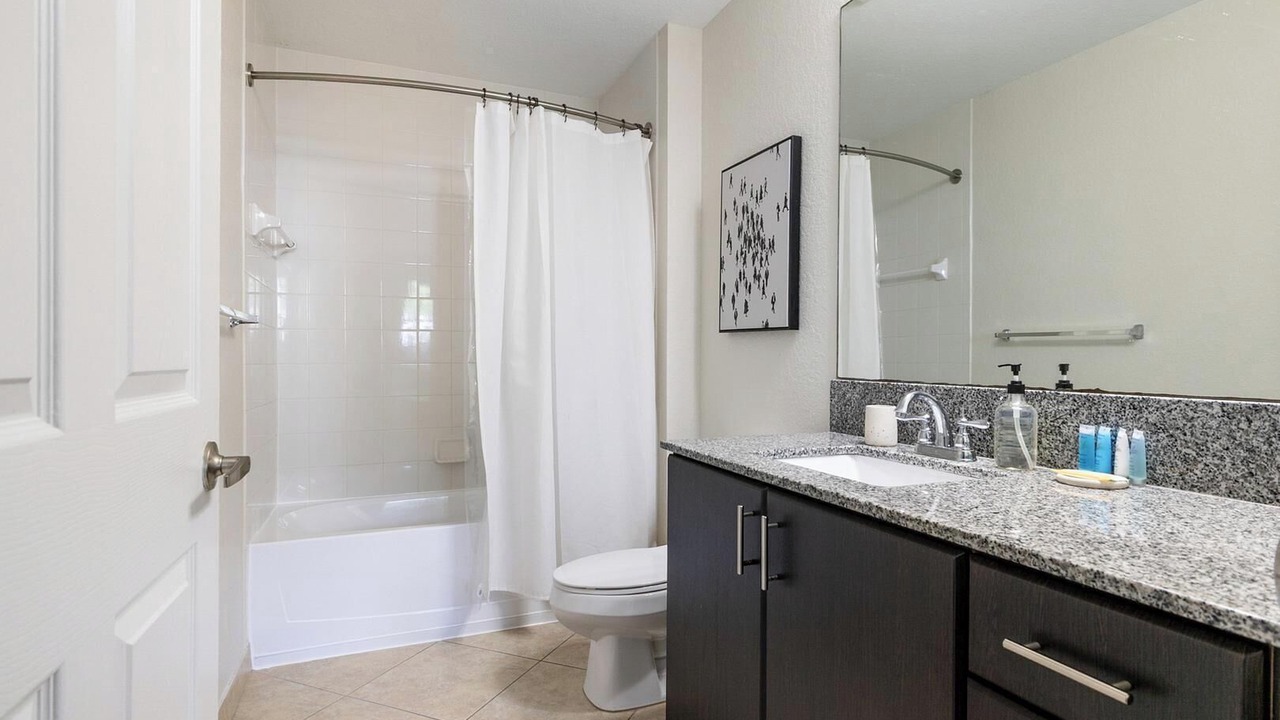 Photo of Bathroom in Miramar