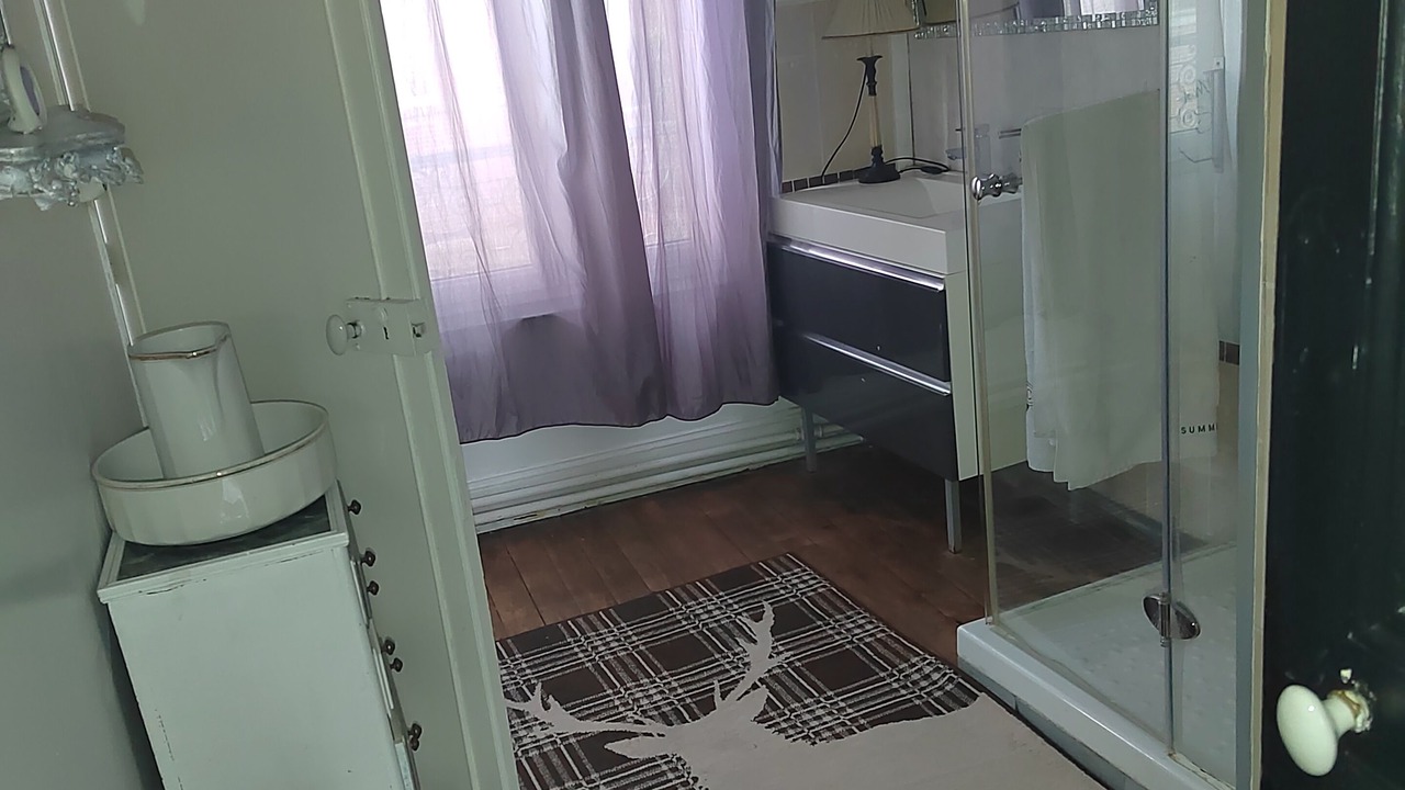 Photo of Bathroom in Vervins