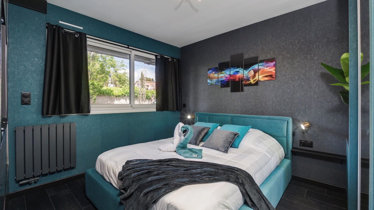 Photo of Bedroom in Le Busca