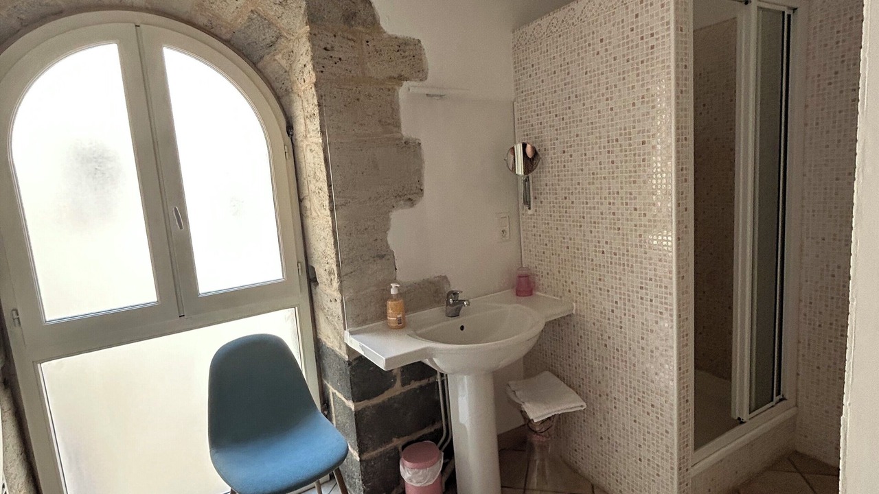 Photo of Bathroom in Brioude