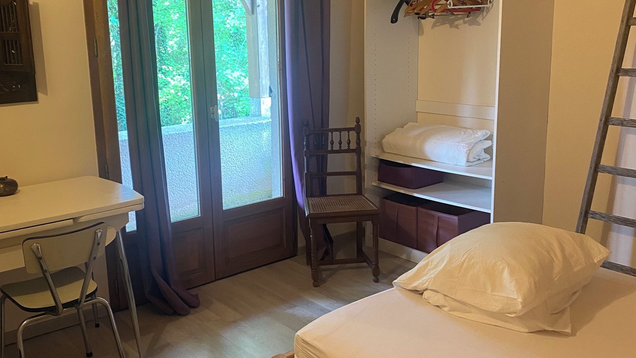 Photo of Bedroom in Montcuq