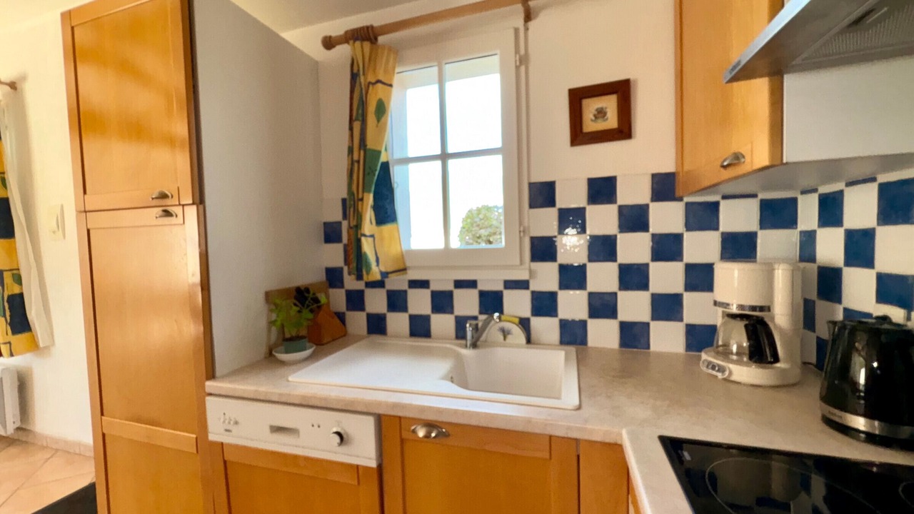 Photo of Kitchen in Saint-Jean-de-Monts
