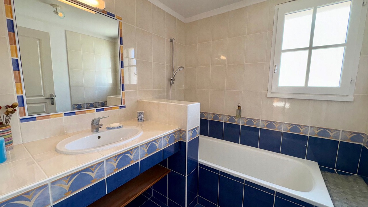 Photo of Bathroom in Saint-Jean-de-Monts