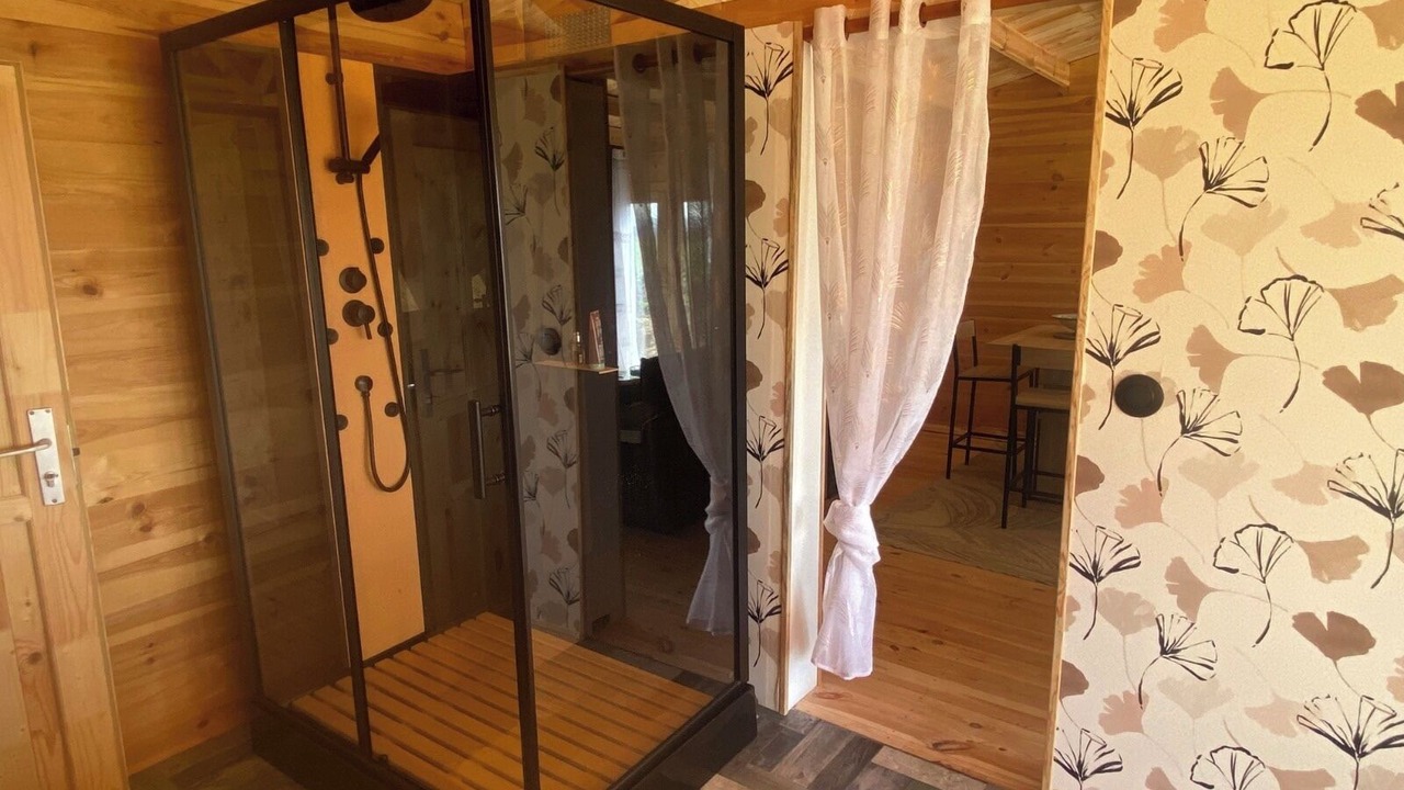 Photo of Bathroom in Bransat