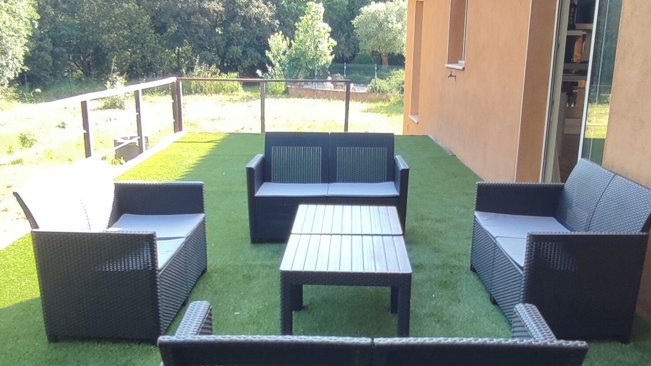 Photo of Patio Balcony in Les Cluses