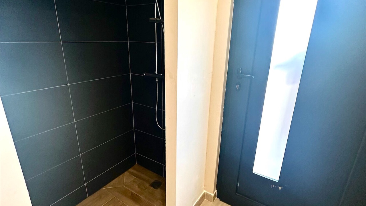 Photo of Bathroom in Bouc-Bel-Air