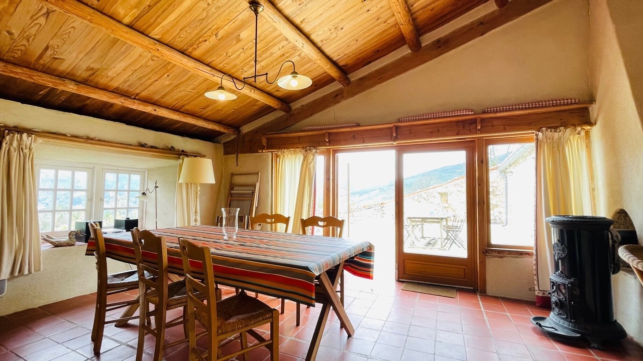 Photo of Others in Cornillac