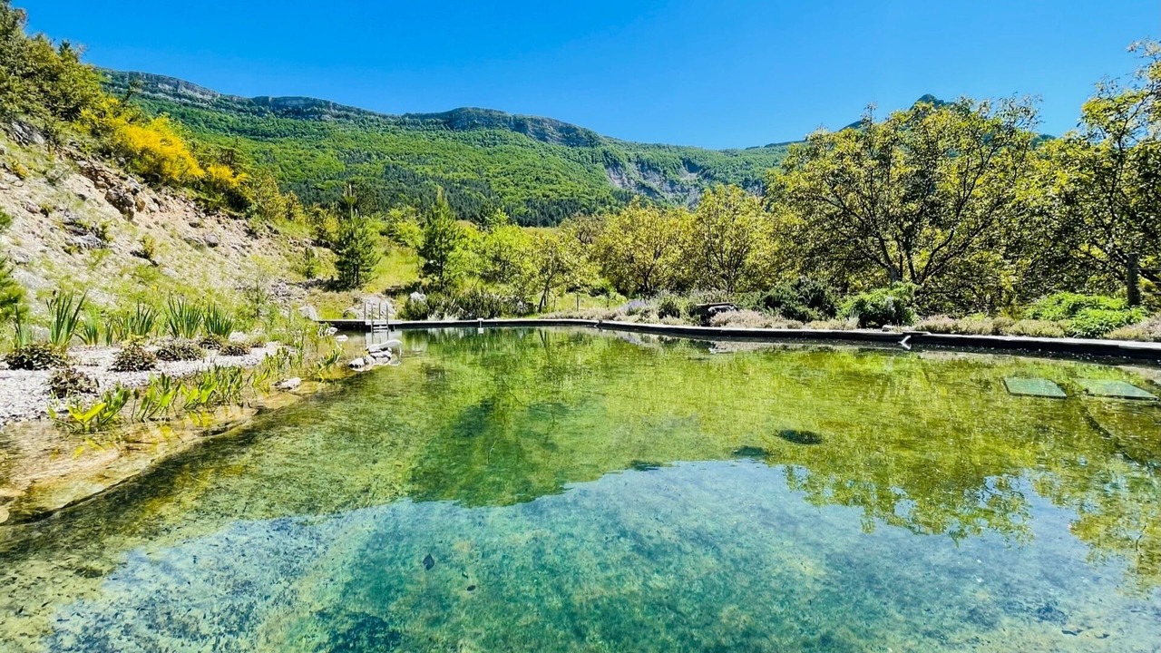 Photo of Others in Cornillac