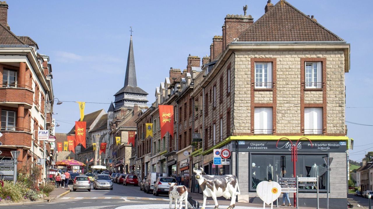 Photo of Others in Neufchatel-en-Bray