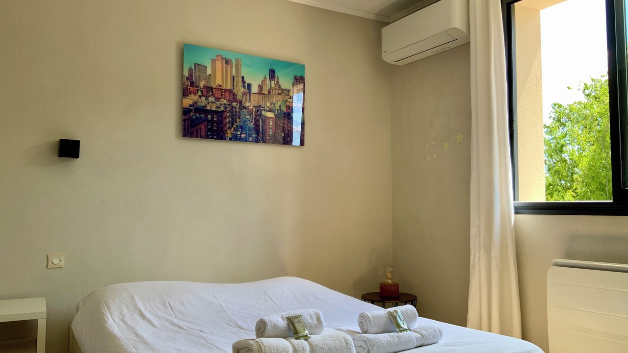 Photo of Bedroom in Saint-Genies-des-Mourgues