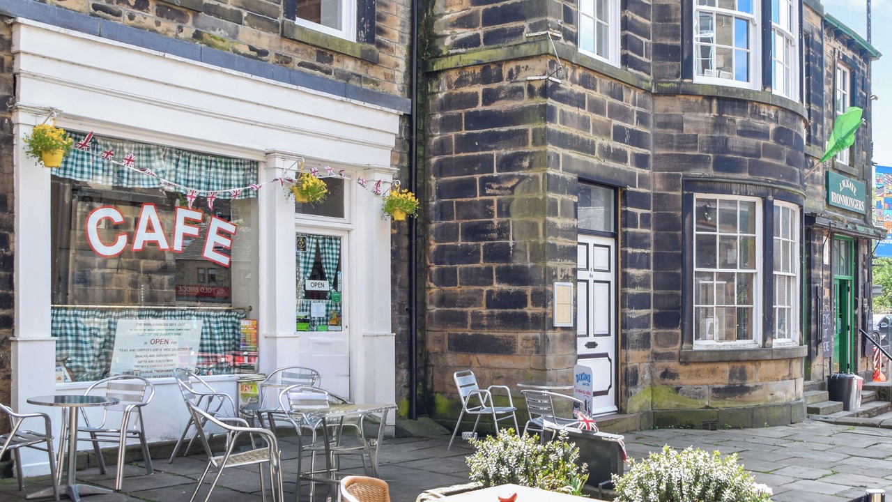 Photo of Others in Hepworth