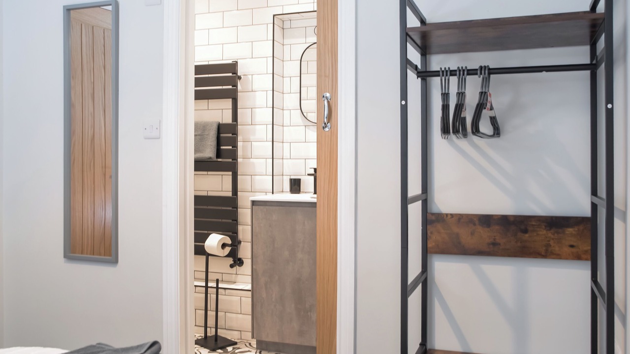 Photo of Others in Hepworth