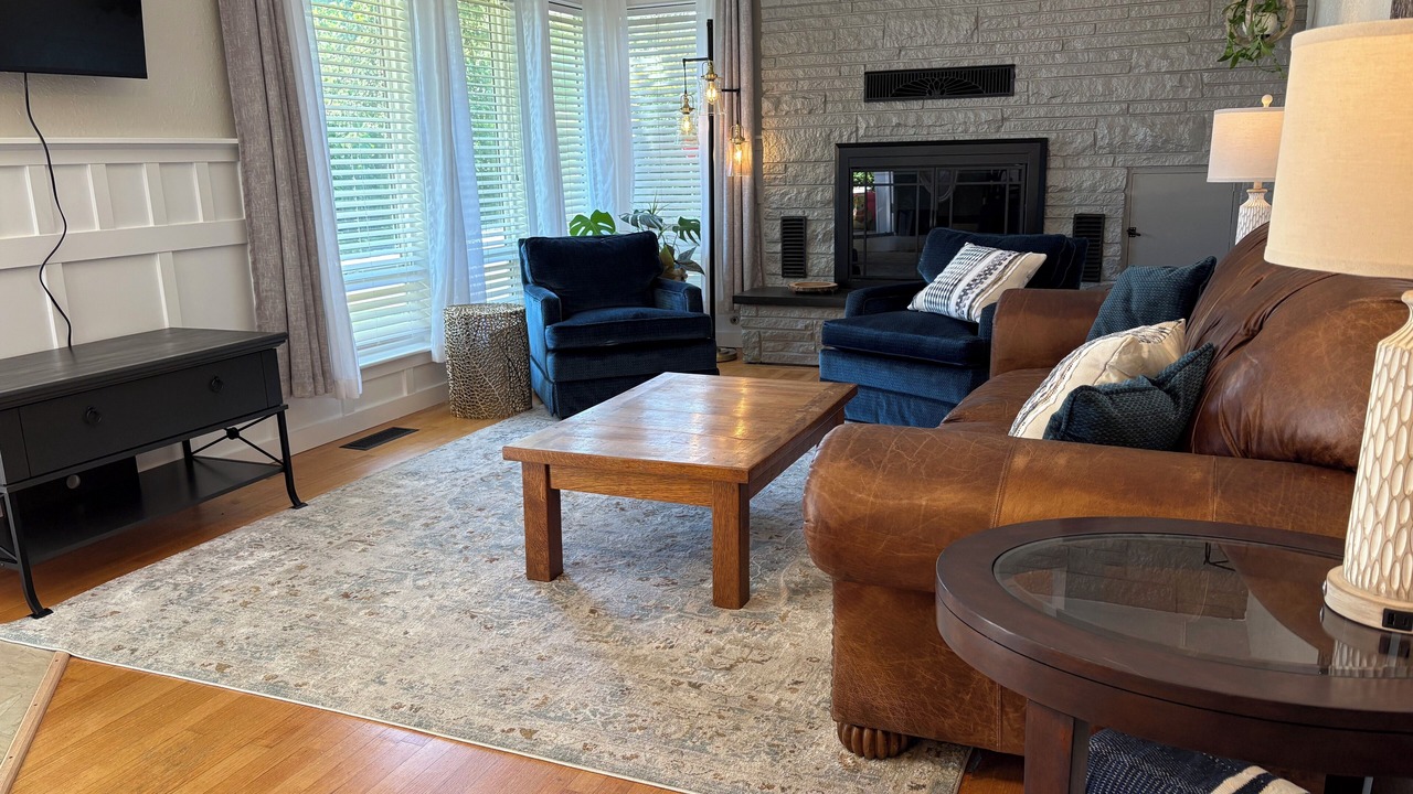 Photo of Livingroom in Bremerton