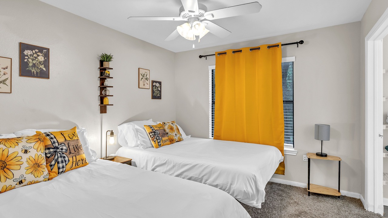 Photo of Bedroom in Pleasant Valley