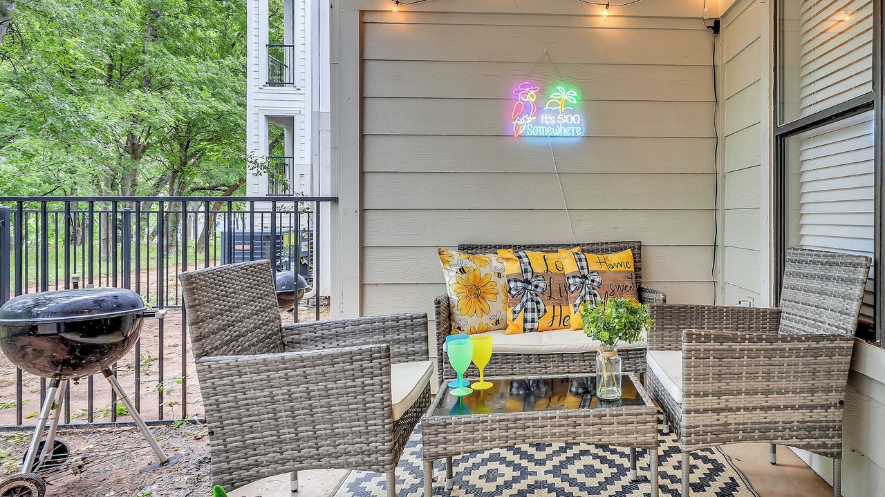 Photo of Patio Balcony in Pleasant Valley