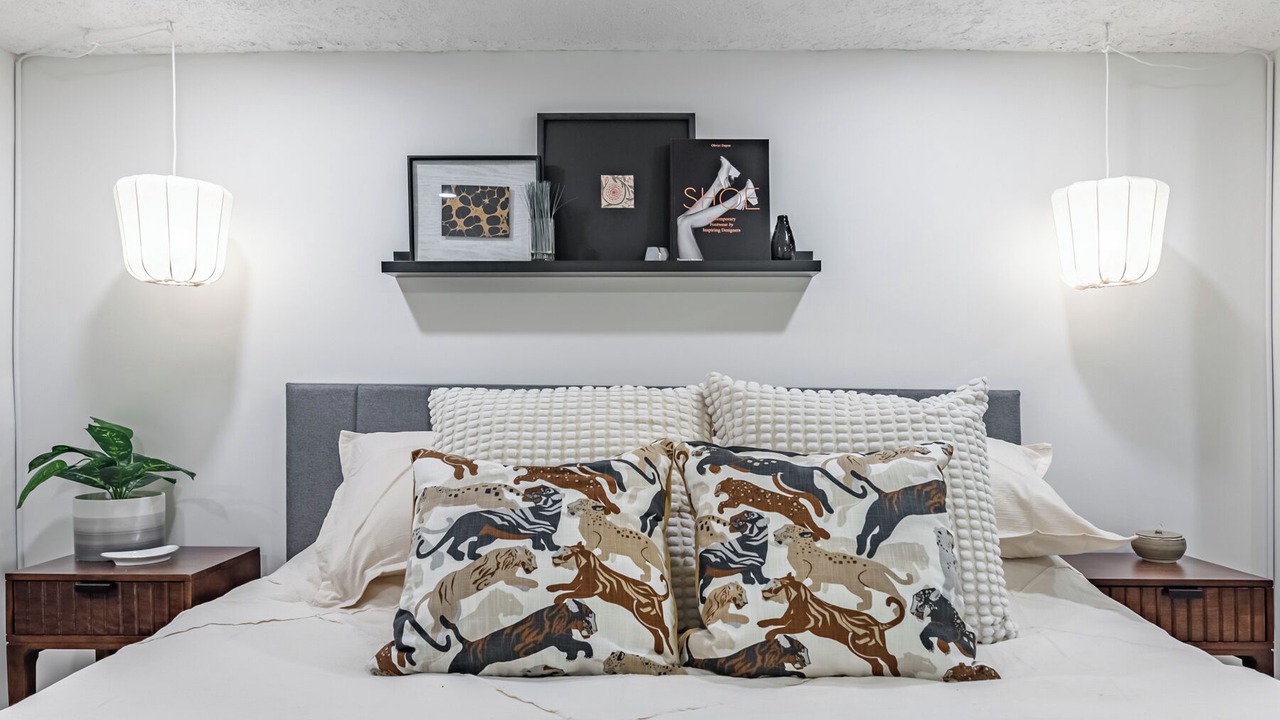Photo of Bedroom in Lakeview