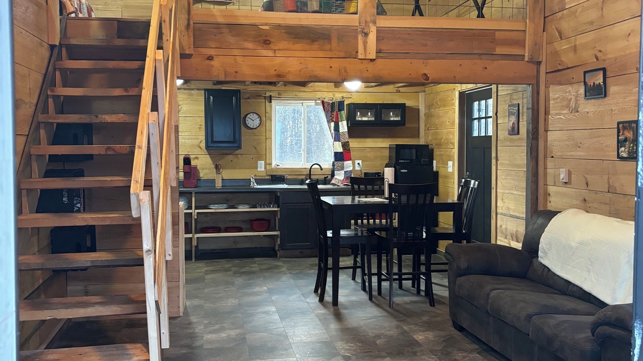 Photo of Livingroom in Jasper
