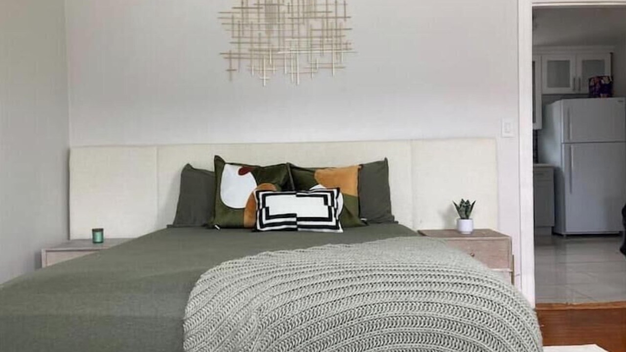 Photo of Bedroom in Carteret