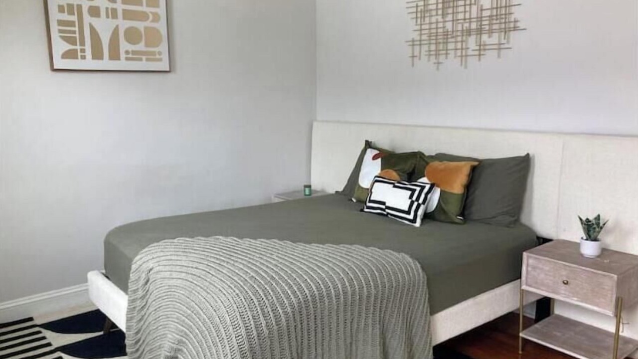 Photo of Bedroom in Carteret