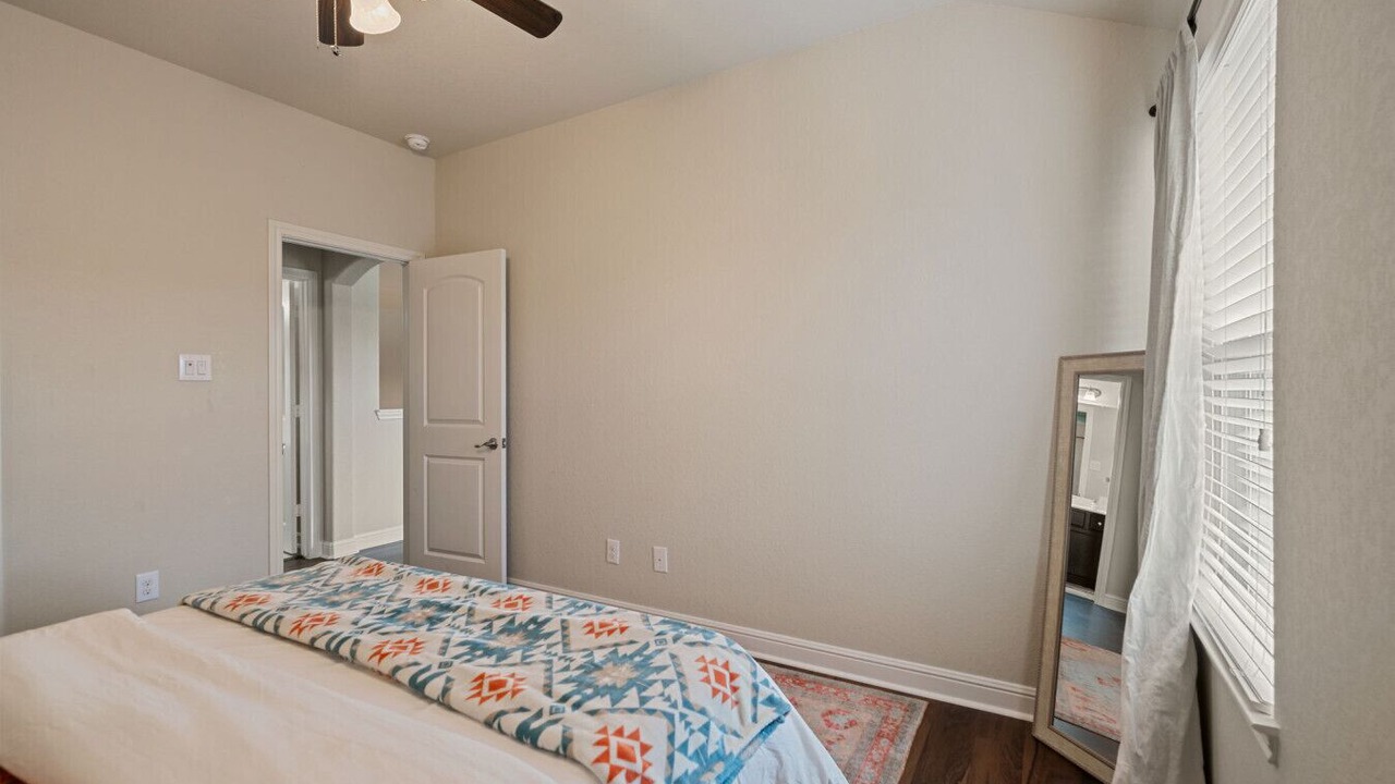 Photo of Bedroom in College Park