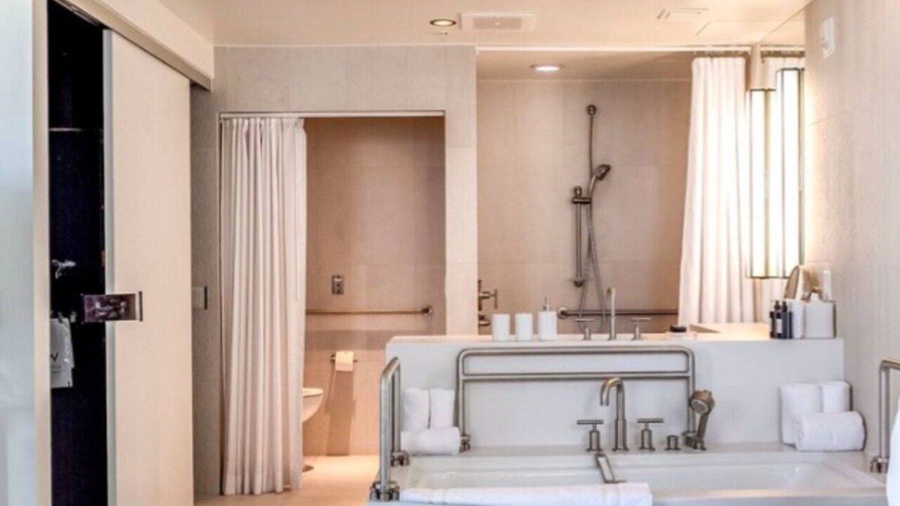 Photo of Bathroom in Central Beach