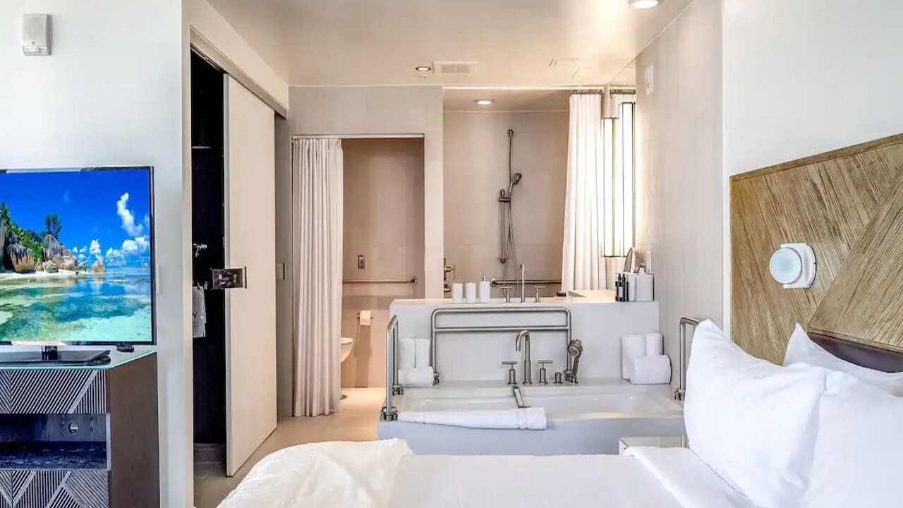 Photo of Bathroom in Central Beach