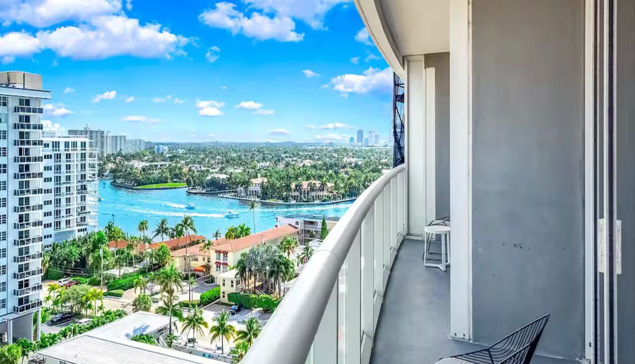 Photo of Outdoor in Central Beach