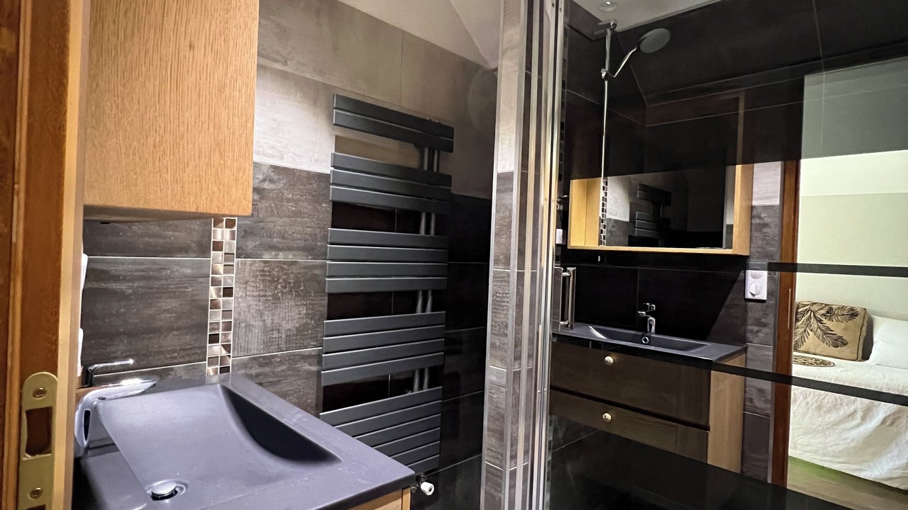 Photo of Bathroom in Limoges-Fourches