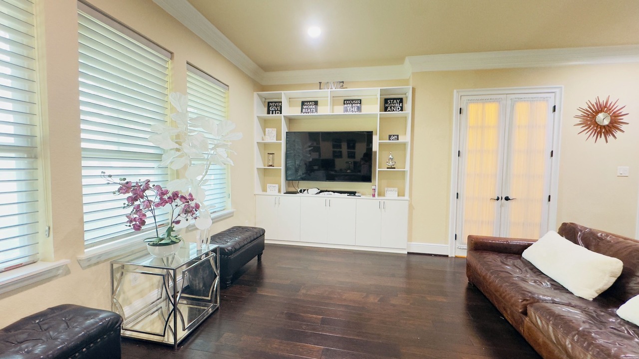 Photo of Livingroom in Missouri City