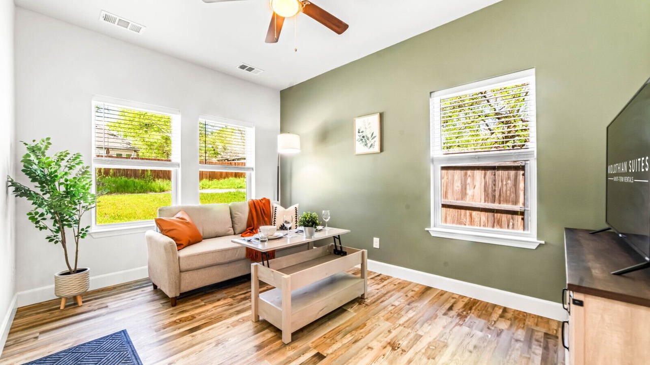 Photo of Livingroom in Rockwall