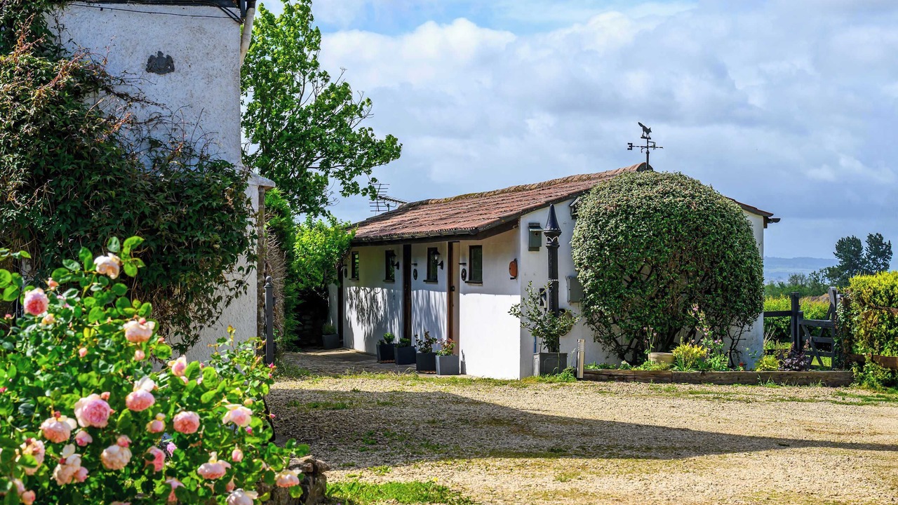 Photo of Others in Staple Hill