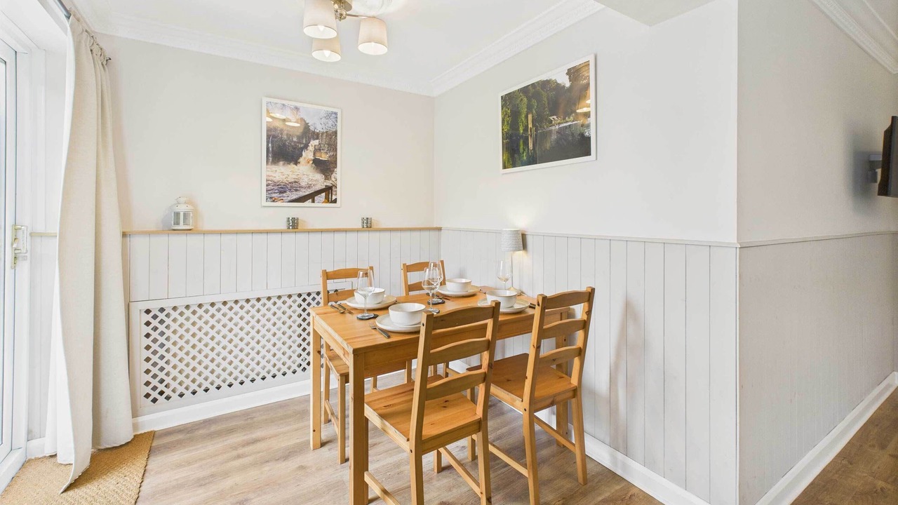 Photo of Others in Stanley