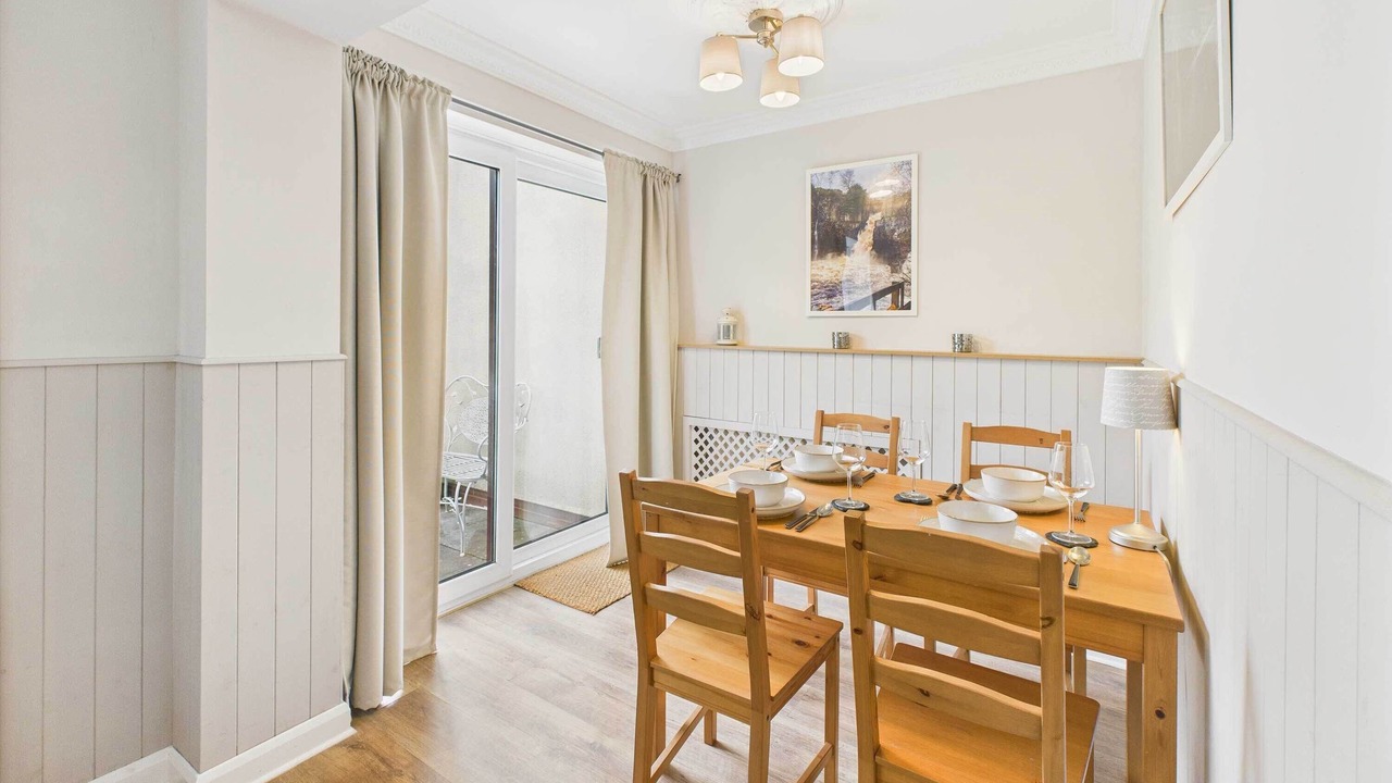 Photo of Others in Stanley