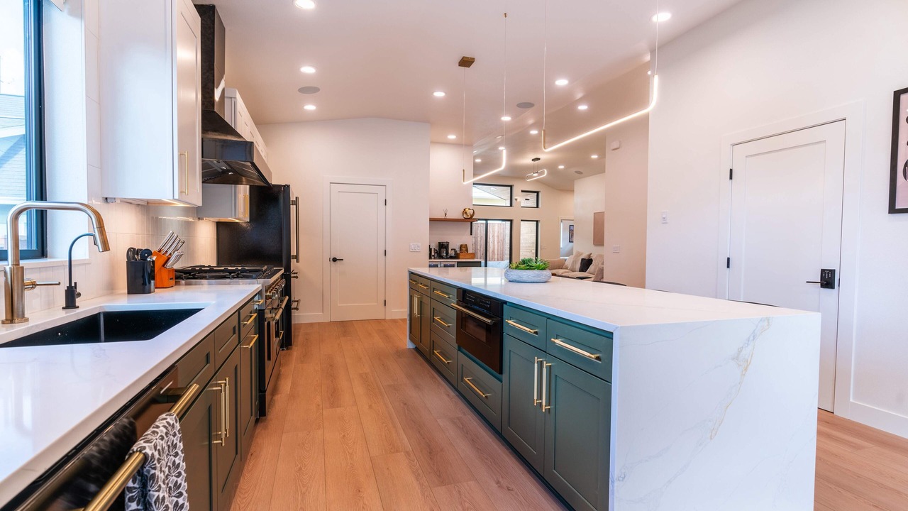 Photo of Kitchen in Amazon