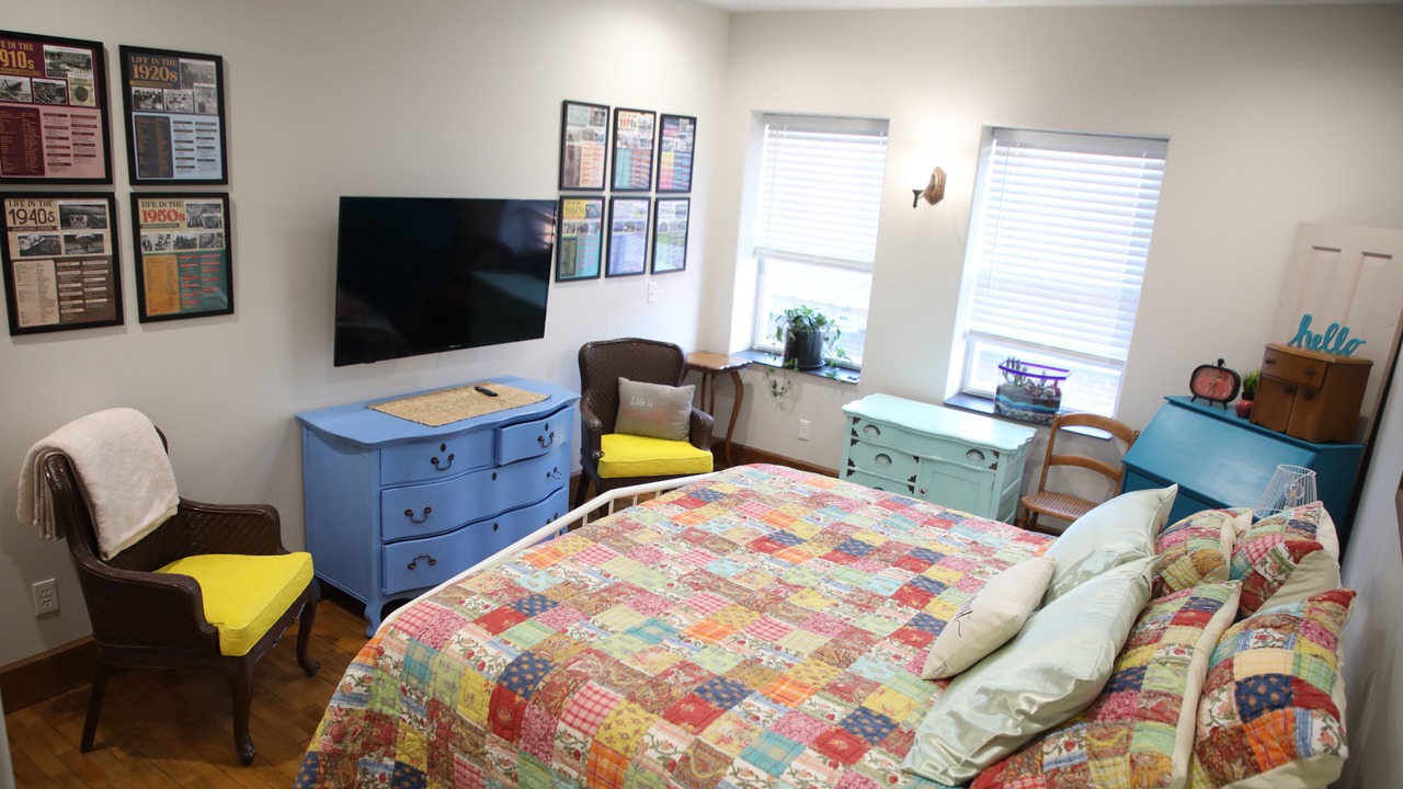 Photo of Bedroom in Oskaloosa
