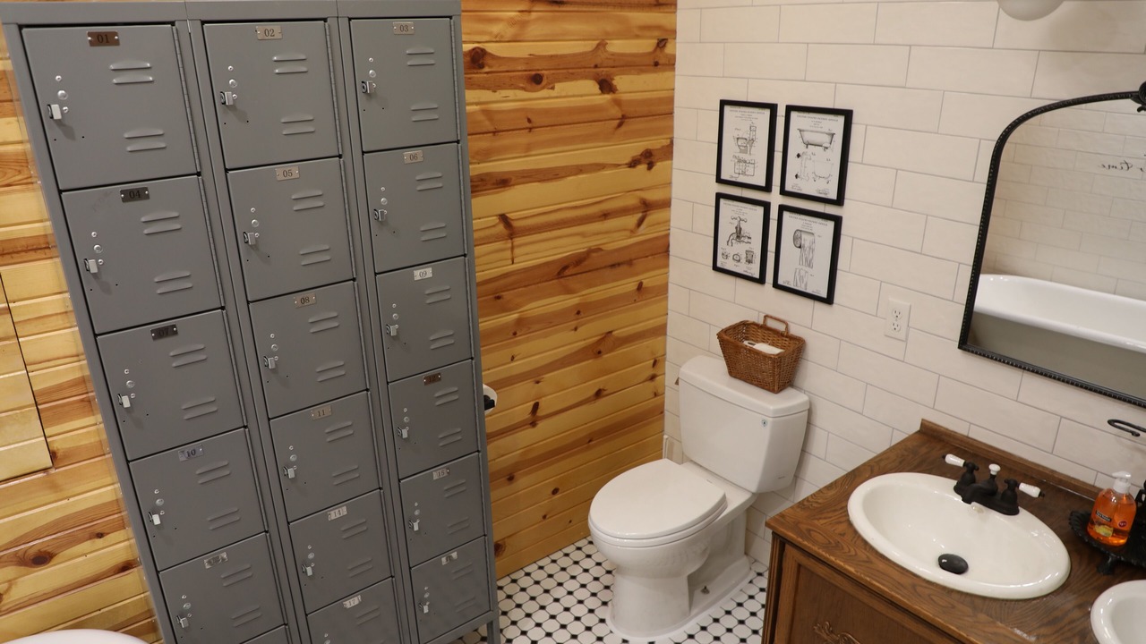 Photo of Bathroom in Oskaloosa