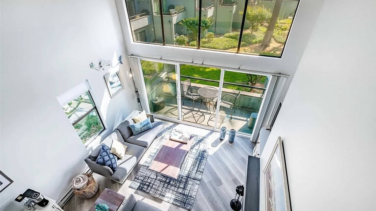 Photo of Livingroom in Birch Bay