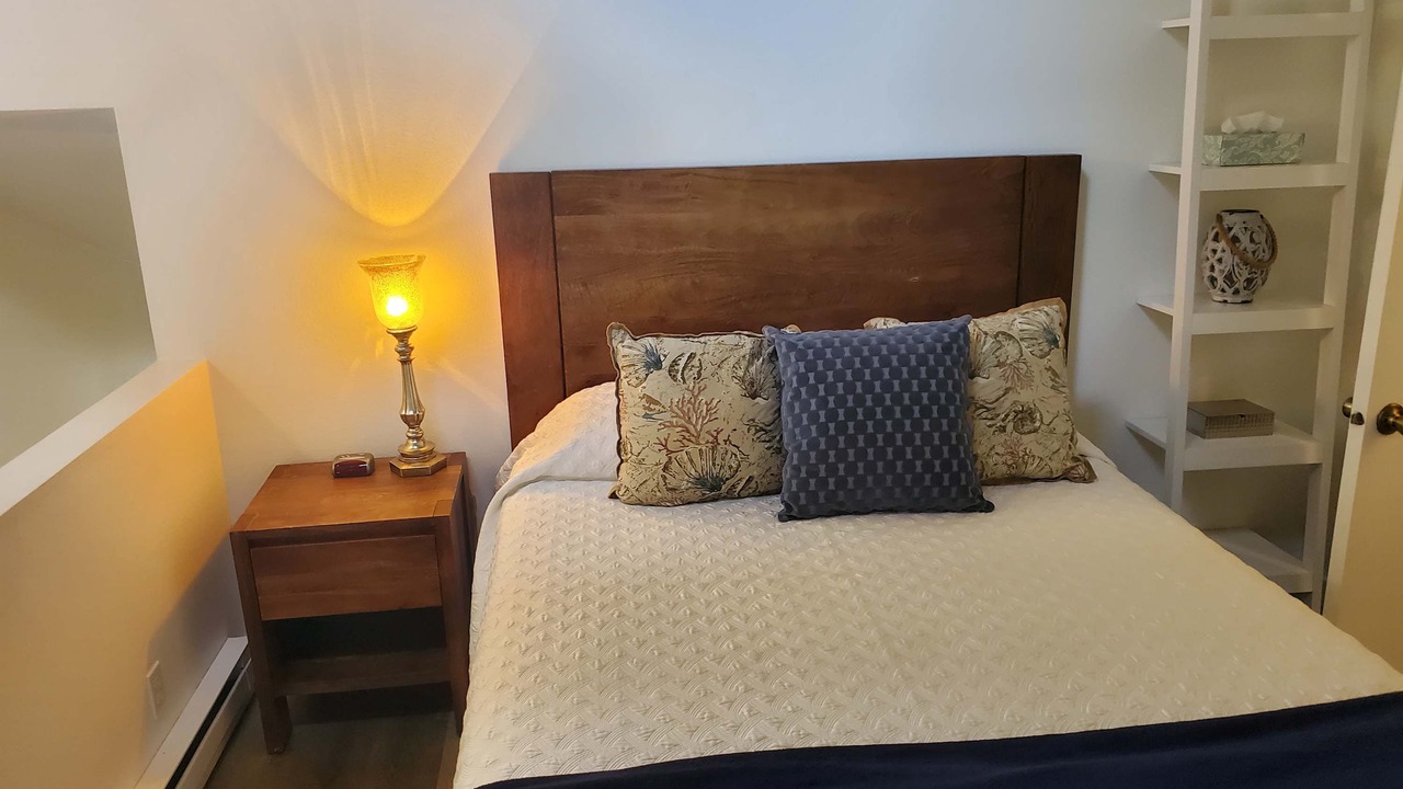 Photo of Bedroom in Birch Bay