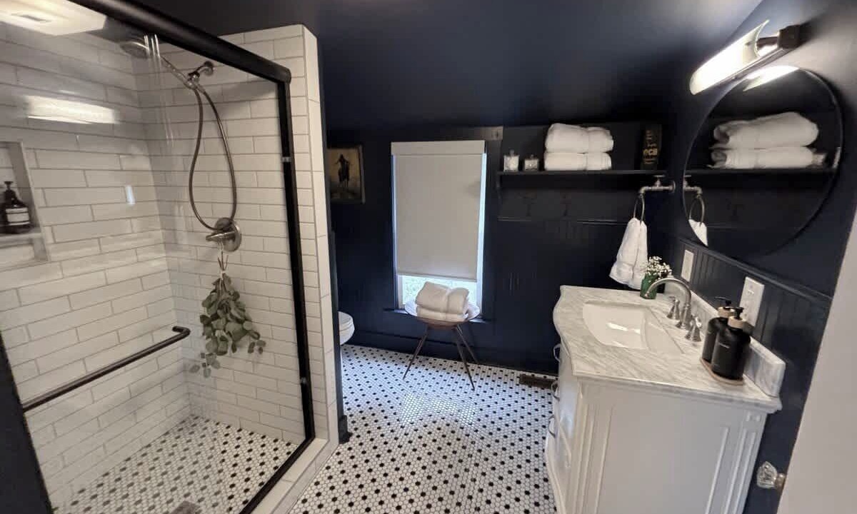 Photo of Bathroom in Leipers Fork