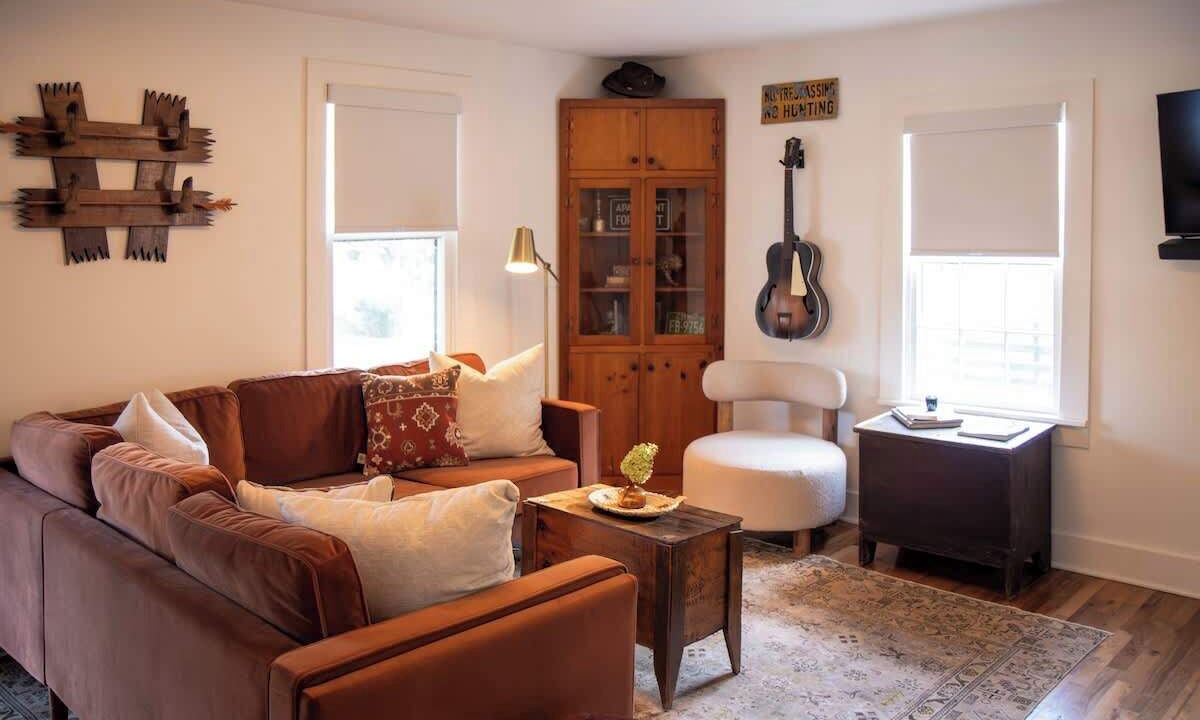 Photo of Livingroom in Leipers Fork