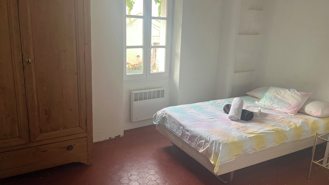 Photo of Others in Saint-Martin-de-Castillon