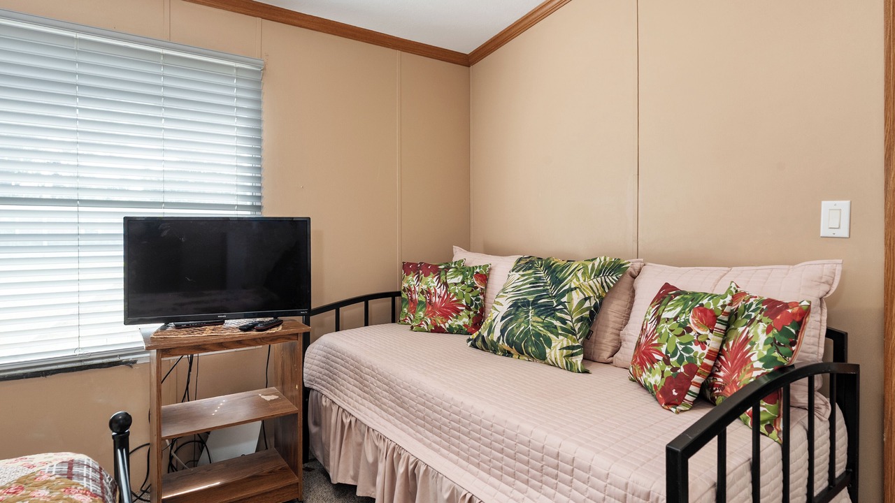 Photo of Bedroom in Coffee City