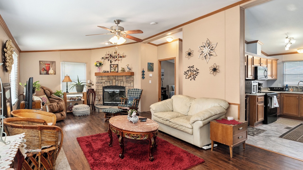 Photo of Livingroom in Coffee City
