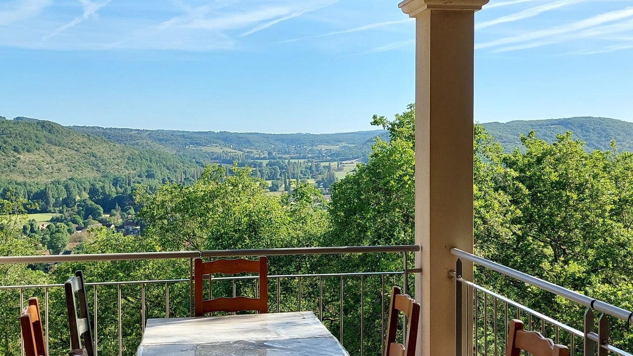 Photo of Outdoor in Saint-Germain-du-Bel-Air