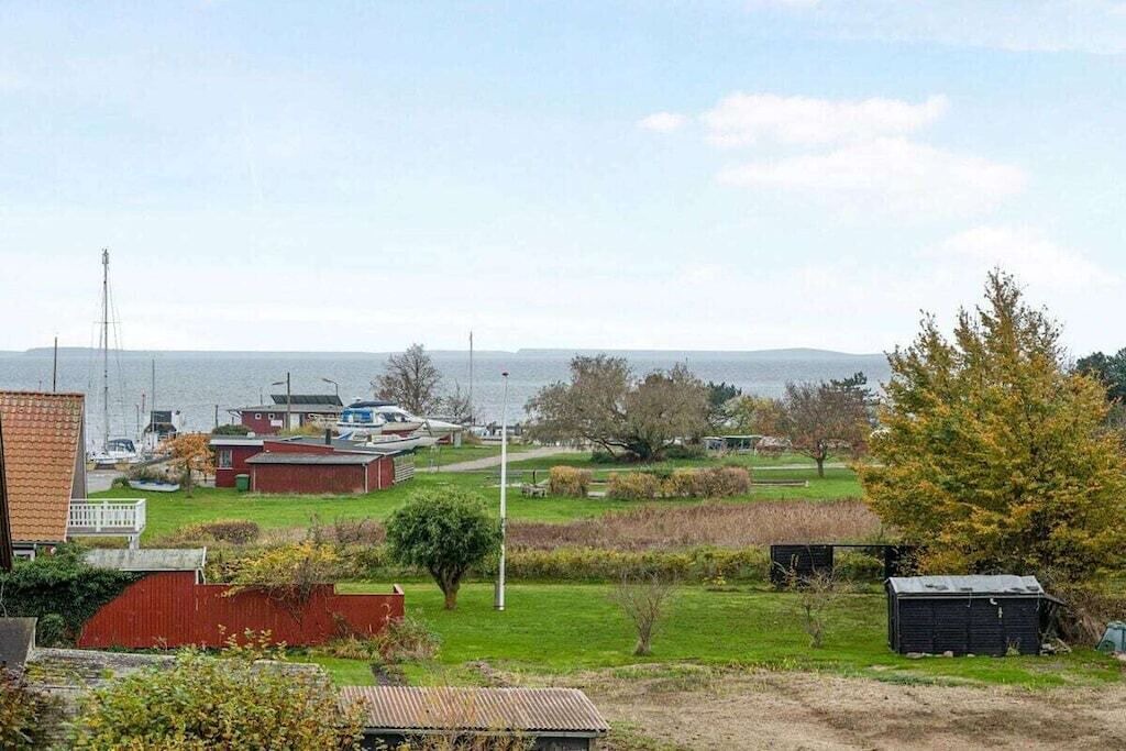 Photo of Others in Fej