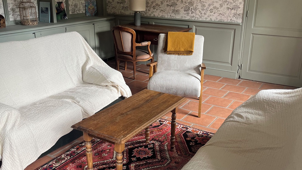 Photo of Livingroom in Saint-Antoine-du-Rocher