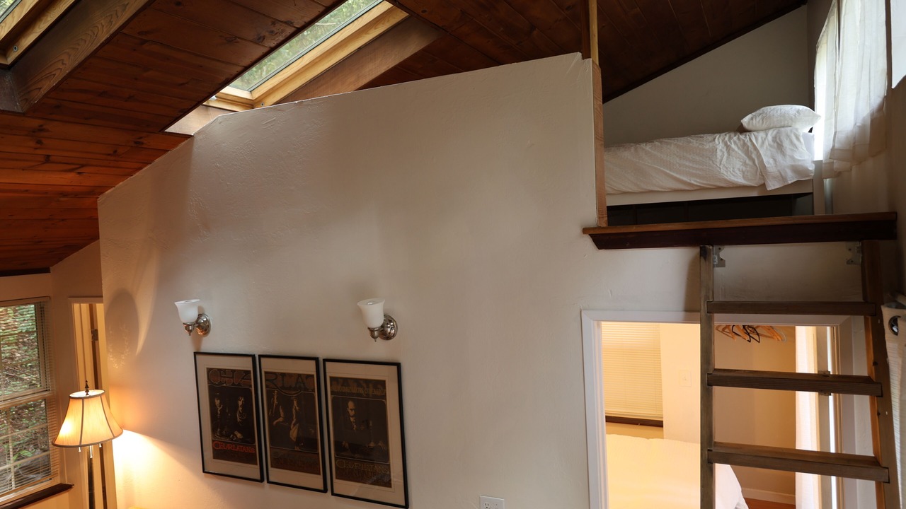 Photo of Bedroom in Felton