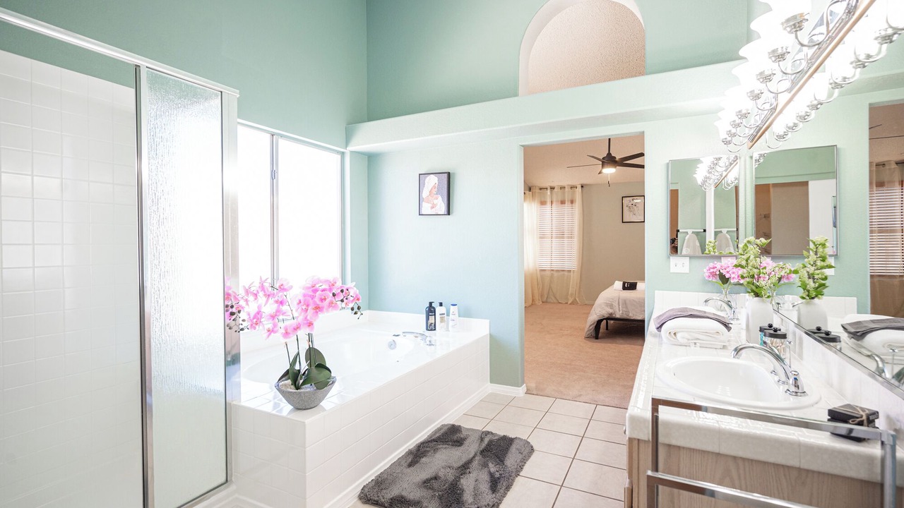 Photo of Bathroom in North Las Vegas