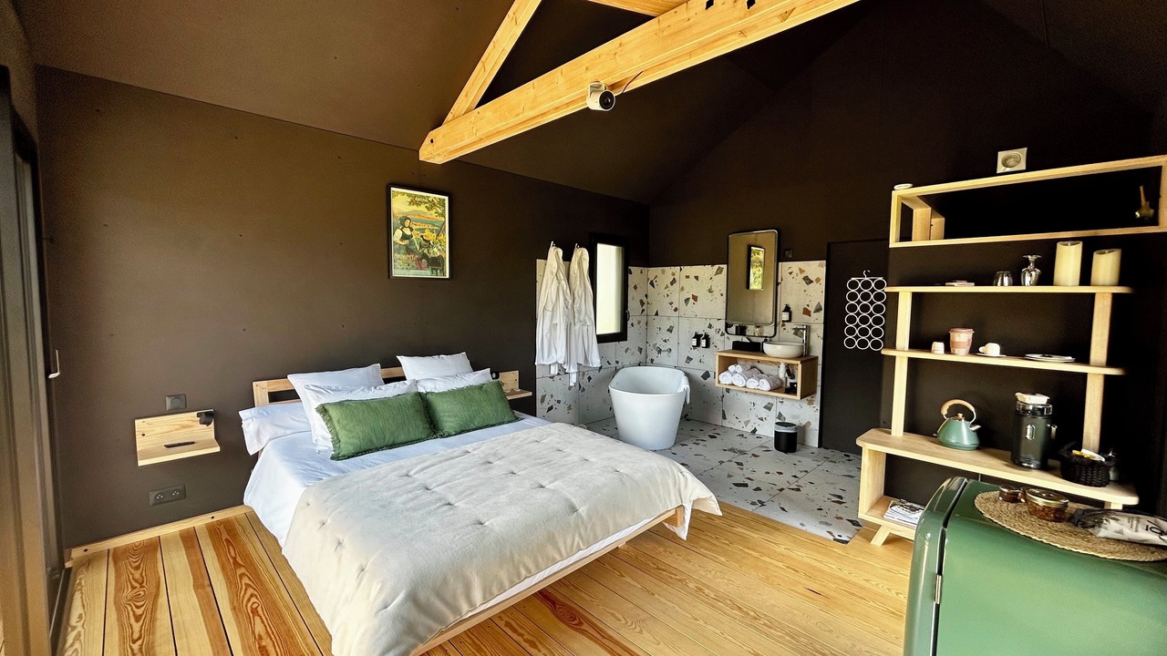 Photo of Bedroom in Valliquerville